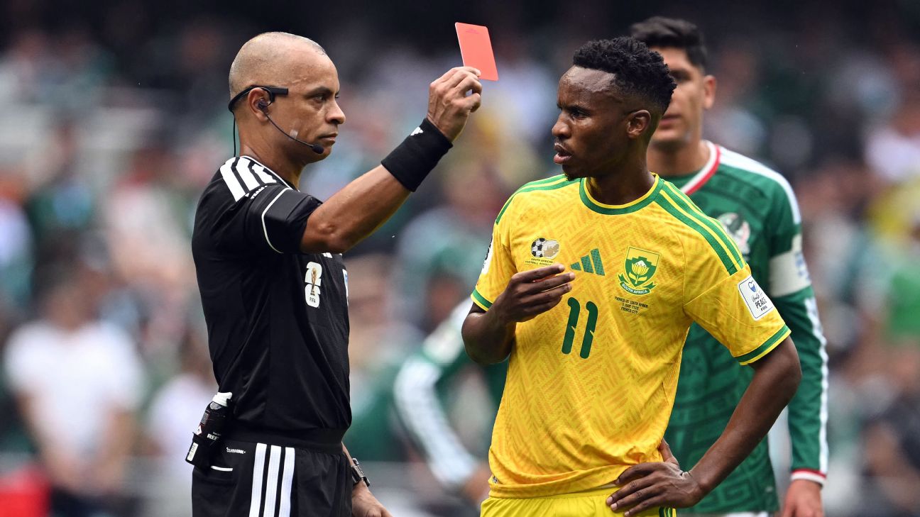 布鲁斯称南非队应接受姆贝纳红牌 太软但必须认